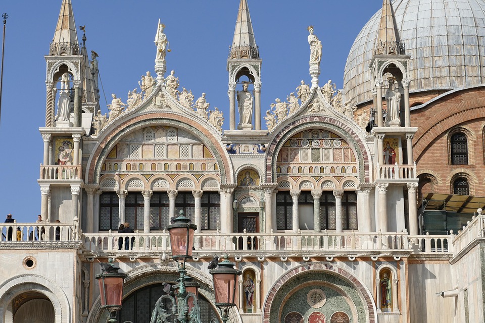 2 Piazza San Marco (St. Mark's Square) - Private Tour Guide Venice
